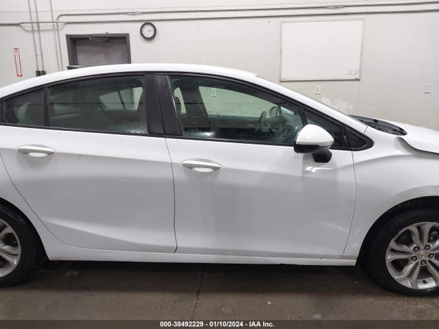 Chevrolet Cruze 2019 1G1BC5SM8K7107801 Image 25