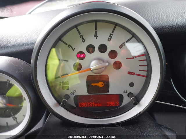 2009 MINI COOPER WMWMR33549TJ93780 Photo 6