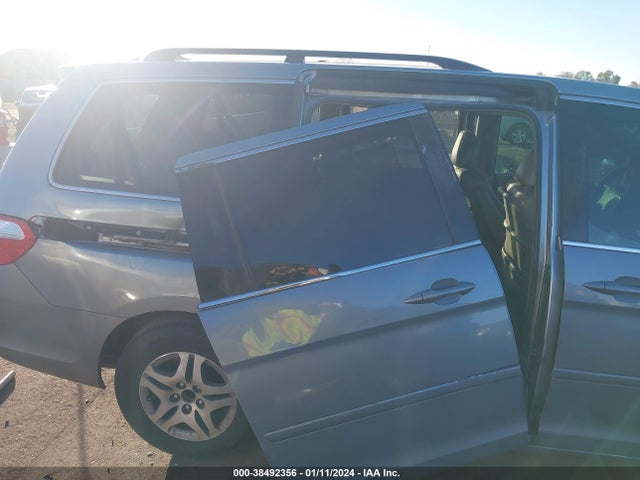 2006 HONDA ODYSSEY EX-L VIN: 5FNRL38666B093237