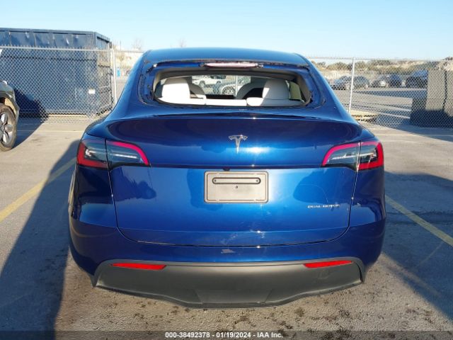 7SAYGAEE2PF663111 Tesla Model Y