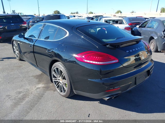 2016 PORSCHE PANAMERA E-HYBRID WP0AD2A71GL040015 Photo 2