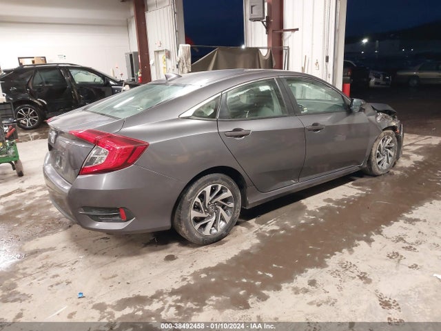 2018 HONDA CIVIC EX VIN: 2HGFC2F73JH588380