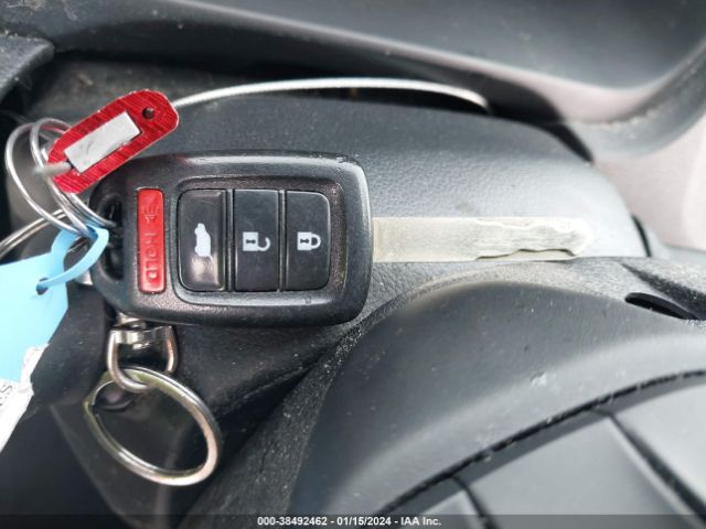 2HKRM3H35GH516377 Honda CR-V LX