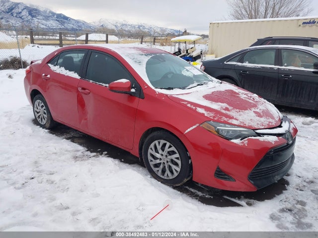 Toyota COROLLA LE 2019 2T1BURHE9KC162168 main image