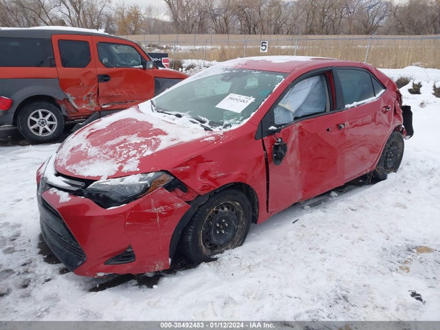 Toyota COROLLA LE 2019 2T1BURHE9KC162168 Image 2