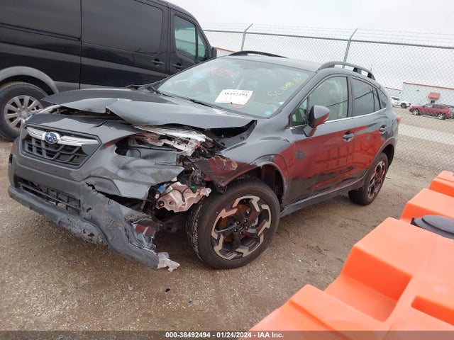 Subaru Crosstrek Limited 2023 JF2GTHMC4P8328429 Image 2