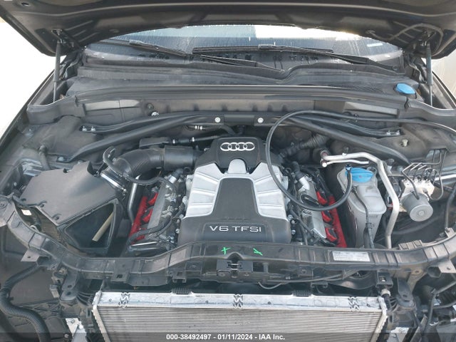 WA1CCAFP2HA022807 Audi Sq5 3.0t Premium Plus