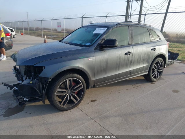 WA1CCAFP2HA022807 Audi Sq5 3.0t Premium Plus
