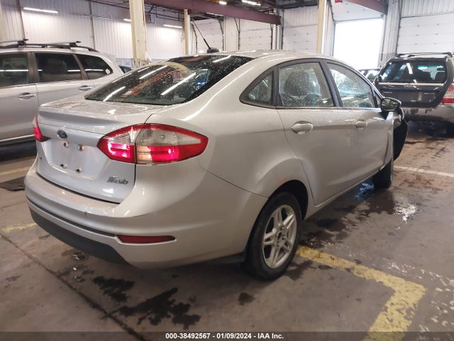 Ford FIESTA SE 2017 3FADP4BJ7HM143701 Image 4