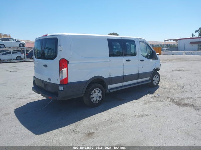 Ford Transit-250 2016 1FTYR1ZM9GKA47238 Image 4