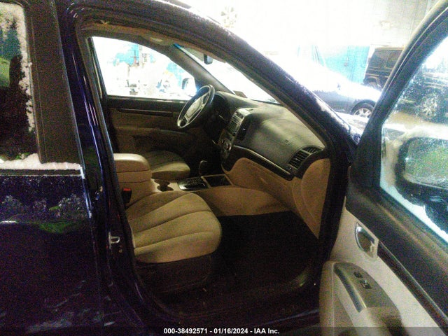 2010 HYUNDAI SANTA FE GLS VIN: 5NMSGDAB8AH403382