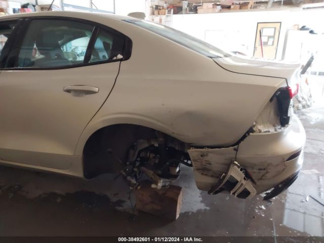 7JRA22TK0KG006707 Volvo S60 T6 Momentum