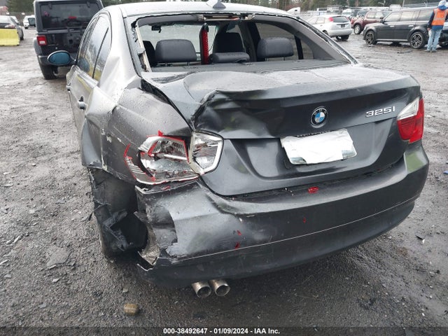 2006 BMW 325I VIN: WBAVB13516PT02357