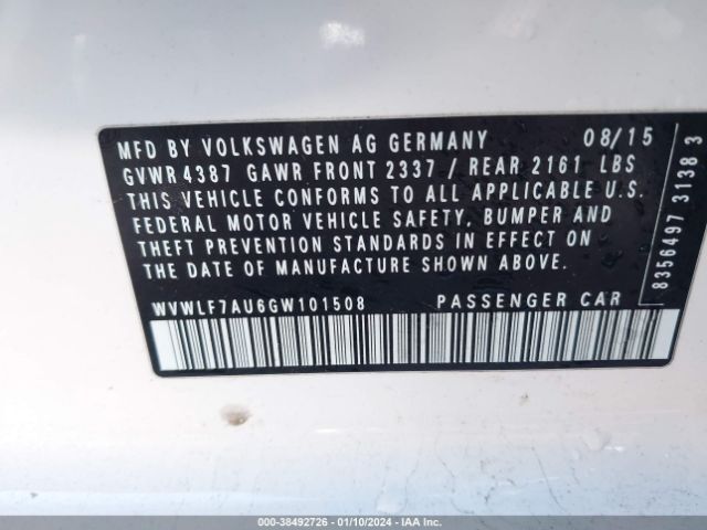 2016 VOLKSWAGEN GOLF R WVWLF7AU6GW101508 Photo 8