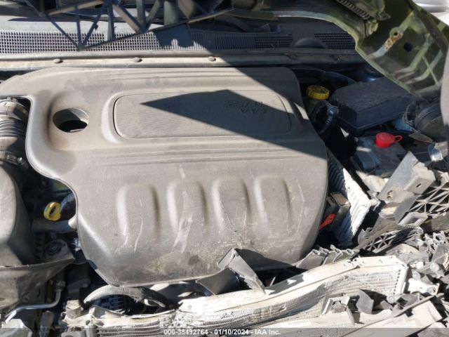 1C3CDFFA4GD820500 Dodge Dart Sxt Sport