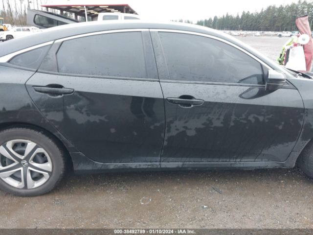 19XFC2F53GE205152 Honda Civic Lx