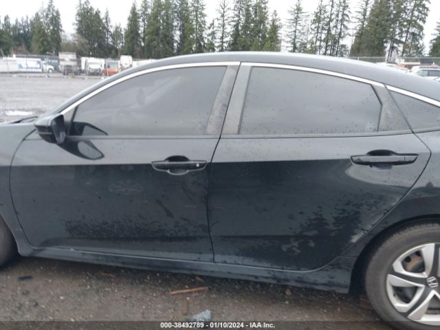 19XFC2F53GE205152 Honda Civic Lx