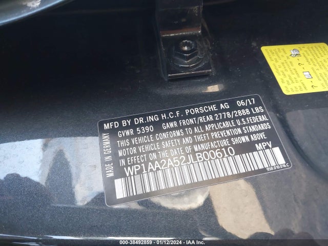 2018 PORSCHE MACAN WP1AA2A52JLB00610 Photo 8