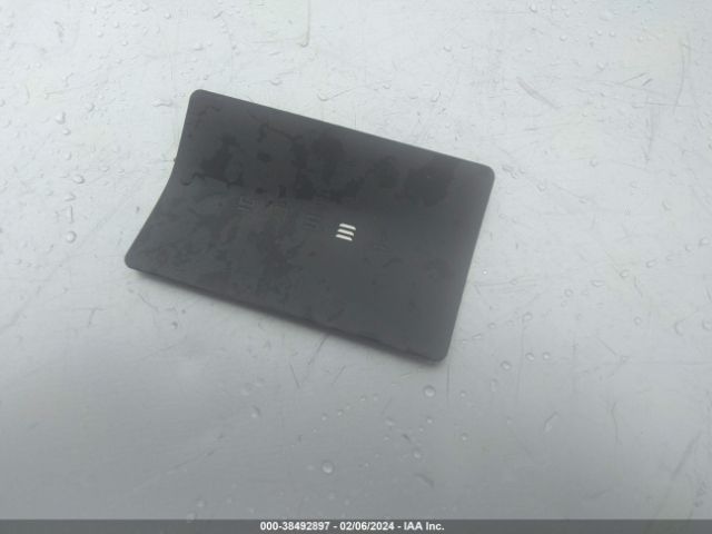 5YJ3E1EB9JF075393 Tesla Model 3 Long Range/performance