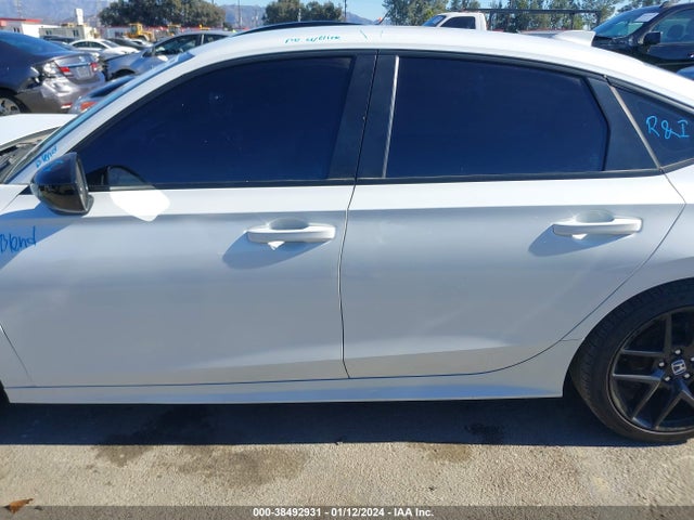 38492931 :رقم المزاد ، 2HGFE2F52NH525835 vin ، 2022 Honda Civic Sport مزاد بيع