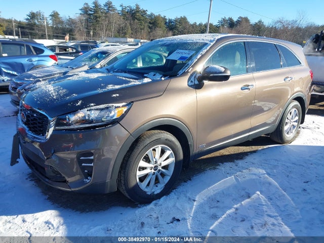 KIA Sorento 3.3l Lx 2019 5XYPGDA54KG499653 Image 2