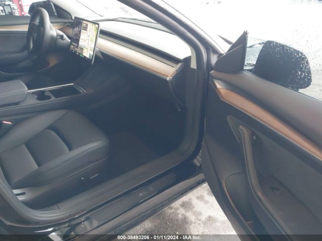 5YJ3E1EA1PF672828 Tesla Model 3 Rear-wheel Drive
