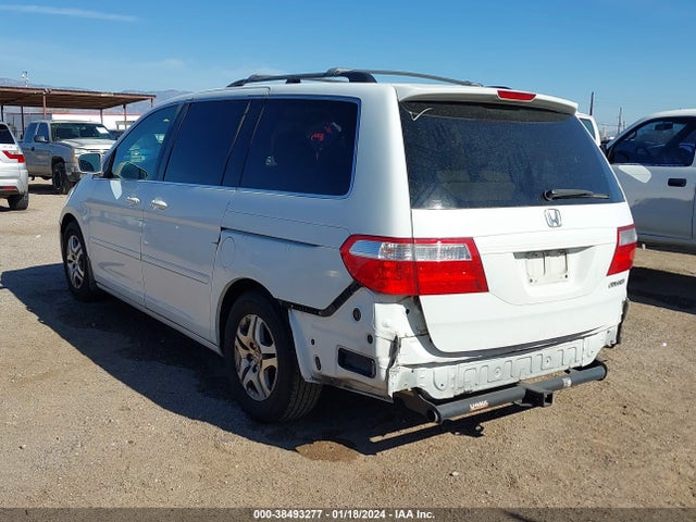 2005 HONDA ODYSSEY EX VIN: 5FNRL38445B401681