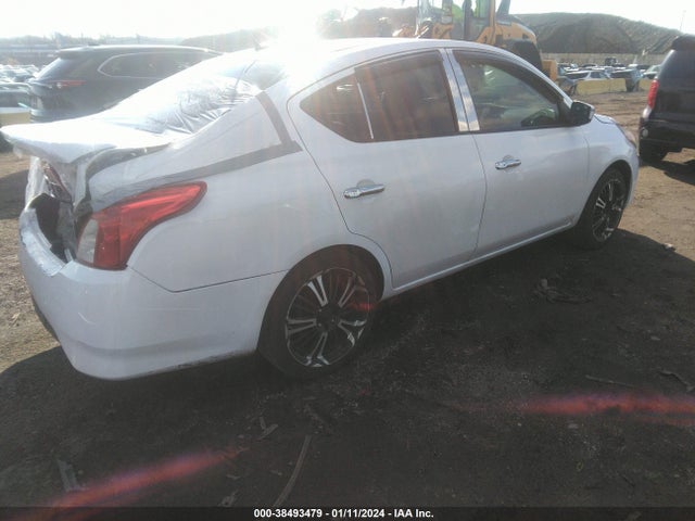 2015 NISSAN VERSA 1.6 SL VIN: 3N1CN7AP3FL884565