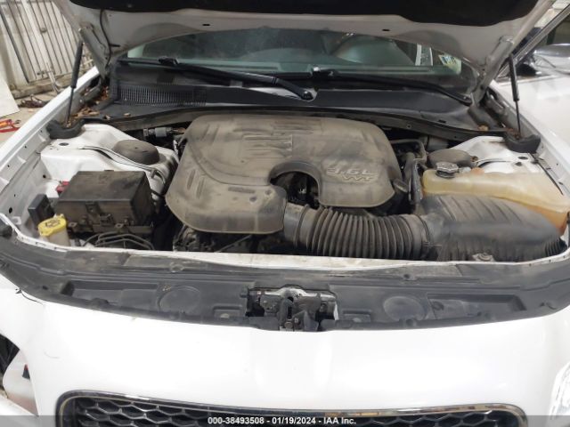 2015 CHRYSLER 300C 2C3CCAEG1FH849255 Photo 9