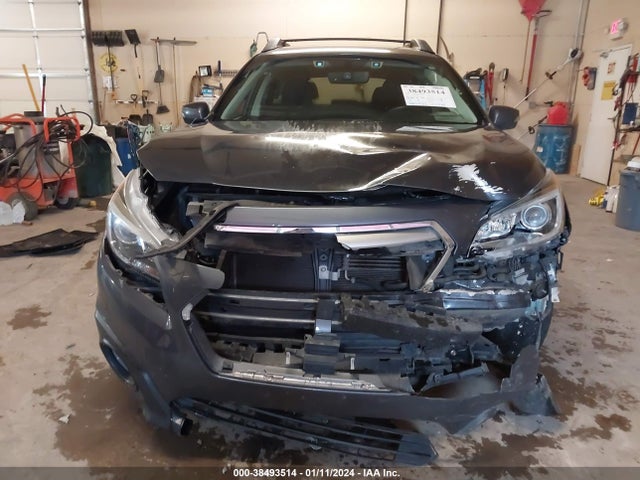 Subaru Outback 2.5i Premium 2017 4S4BSAFC4H3264855 Image 12