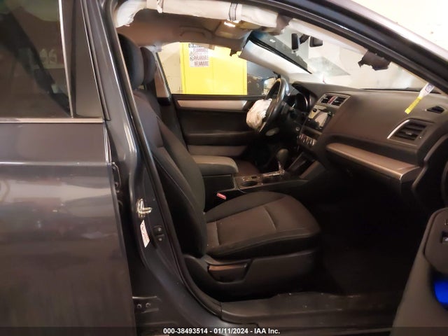 Subaru Outback 2.5i Premium 2017 4S4BSAFC4H3264855 Image 5