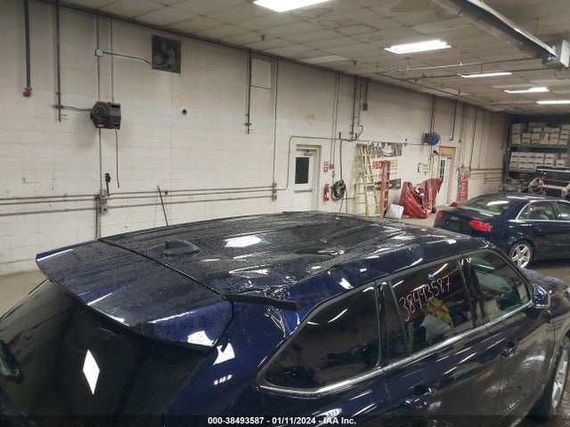 Aukcja sprzedaży 2022 Toyota Highlander Le, vin: 5TDBZRBH6NS243760, numer aukcji: 38493587