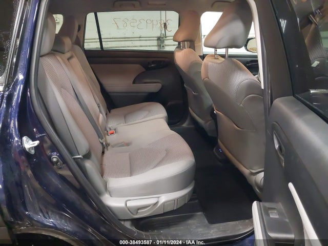 Aukcja sprzedaży 2022 Toyota Highlander Le, vin: 5TDBZRBH6NS243760, numer aukcji: 38493587