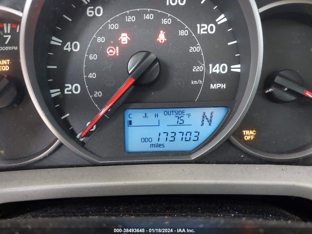 Toyota RAV4 LE 2016 2T3ZFREV0GW238063 Image 16