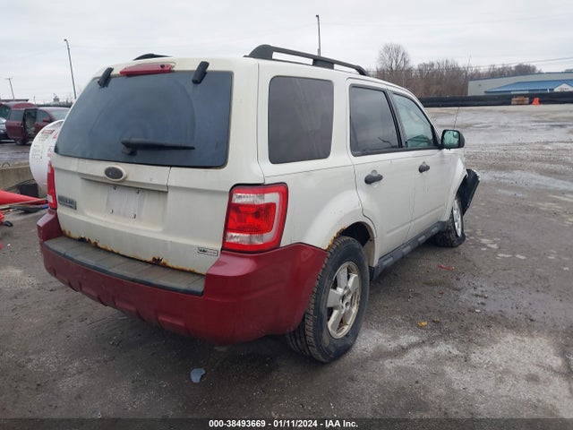 2010 FORD ESCAPE XLT VIN: 1FMCU0D76AKC67654