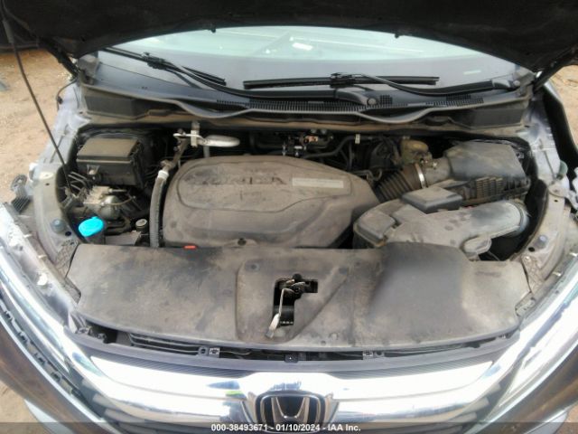 5FNRL6H85JB010229 Honda Odyssey Touring