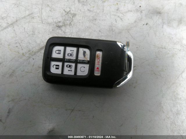 5FNRL6H85JB010229 Honda Odyssey Touring