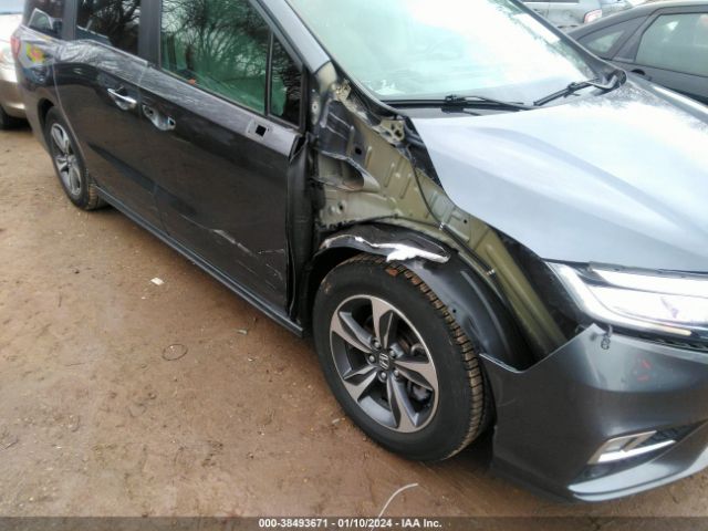 5FNRL6H85JB010229 Honda Odyssey Touring