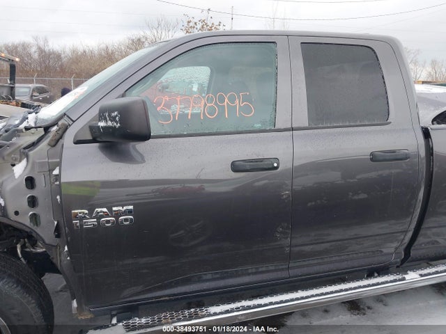 RAM 1500 Express Quad Cab 4x4 6'4 Box 2017 1C6RR7FT7HS612940 Image 15