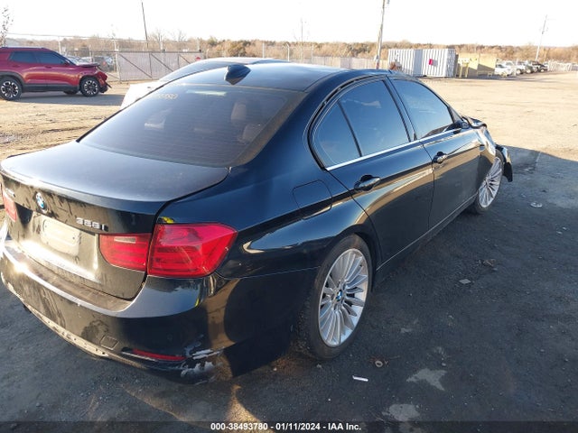 WBA3B5G57ENS07322 BMW 328i Xdrive