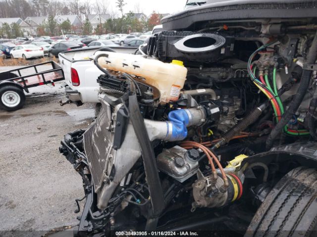 2021 FREIGHTLINER CASCADIA 126 3AKJHHDR9MSMS0068 Photo 9