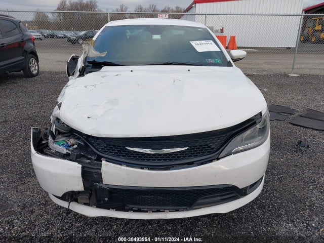 Chrysler 200 S 2015 1C3CCCBB6FN564577 Image 12