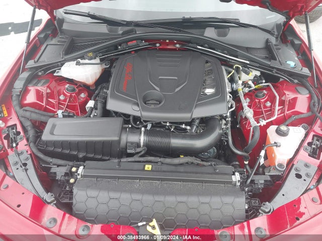 ZARFAMBNXR7677820 Alfa Romeo Giulia Veloce Rwd