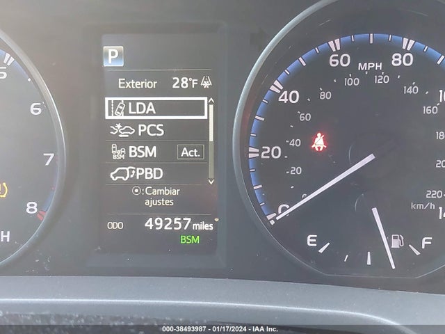 Toyota Rav4 Xle 2018 2T3RFREV3JW828331 Image 15