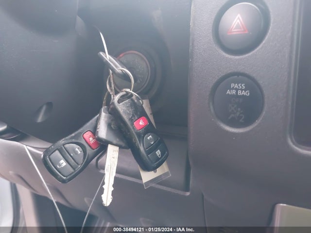 2007 NISSAN PATHFINDER SE VIN: 5N1AR18U47C633693