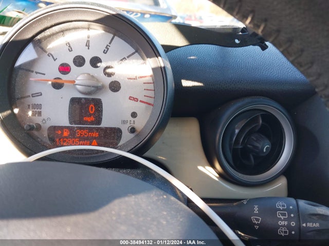 2013 MINI CLUBMAN WMWZF3C55DT571290 Photo 6