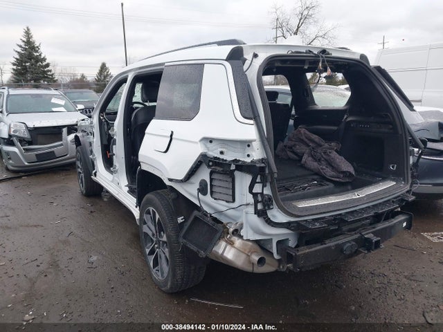 1C4RJKDG8N8546741 Jeep Grand Cherokee L Overland 4x4