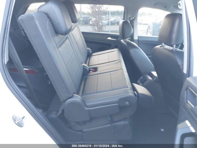 2018 VOLKSWAGEN TIGUAN 3VV3B7AXXJM003645 Photo 7