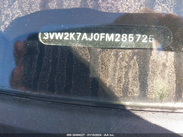 3VW2K7AJ0FM285725 Volkswagen Jetta 2.0l S