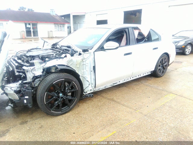 BMW 760i Xdrive 2023 WBA33EJ06PCN49675 Image 2